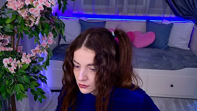 NikkaBush online show from 16, 10, 2025