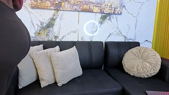 Nahomy Smiths aws online show from 29, 11, 2025