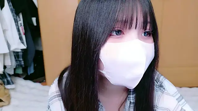 YUKINA 00 online show from 20, 6, 2026