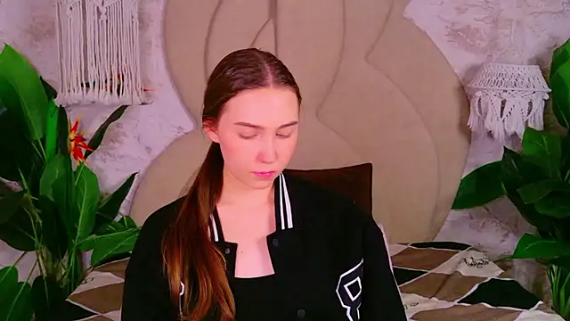 OliviaLay online show from 7, 1, 2026