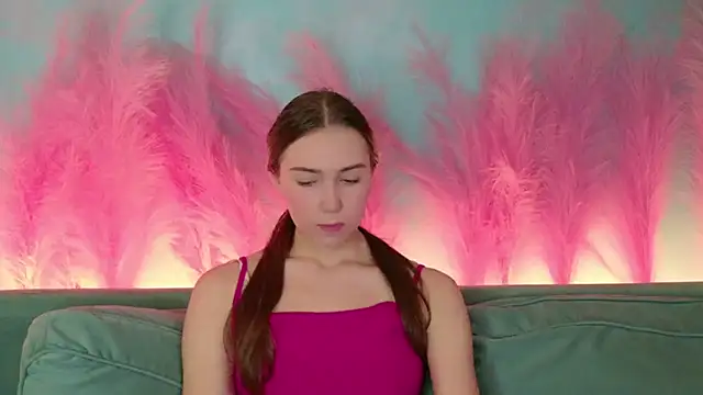 OliviaLay online show from 18, 12, 2025