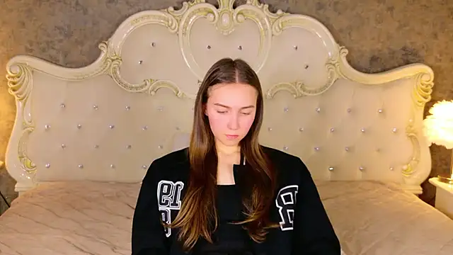 OliviaLay online show from 12, 1, 2026