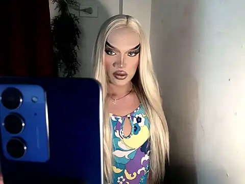 amandareddragon online show from 19, 10, 2025