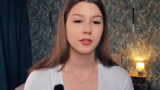 Snapshot of MondoNeko chatting on 22, 11, 2025 MondoNeko online show from 22, 11, 2025