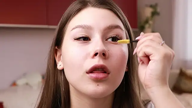 Snapshot of MondoNeko chatting on 8, 10, 2025 MondoNeko online show from 8, 10, 2025