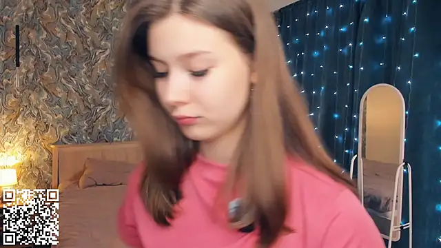 Snapshot of MondoNeko chatting on 29, 11, 2025 MondoNeko online show from 29, 11, 2025