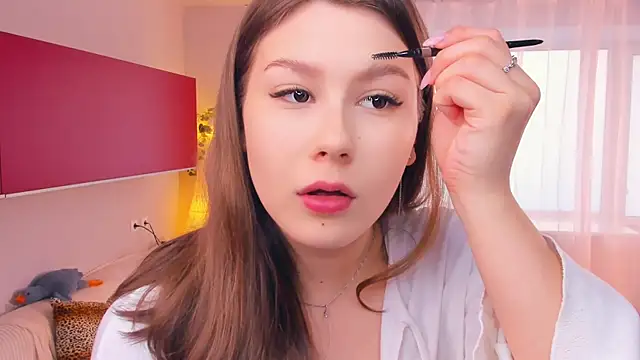 Snapshot of MondoNeko chatting on 2, 11, 2025 MondoNeko online show from 2, 11, 2025