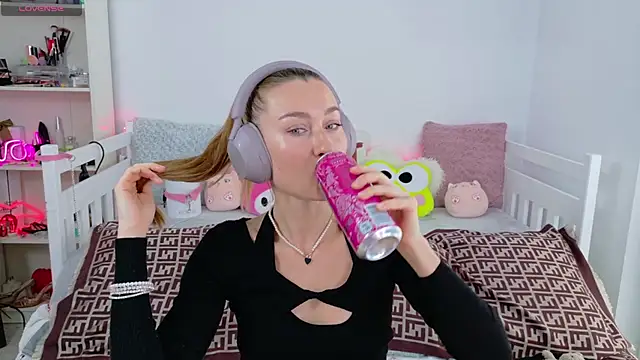 MysticRoxanne online show from 20, 11, 2025