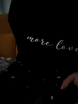 sexyguenda online show from 28, 11, 2025