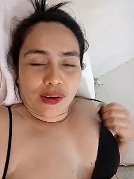 single-mother-indecent- online show from 29, 10, 2025