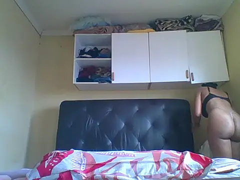 carrie tee online show from 4, 11, 2025