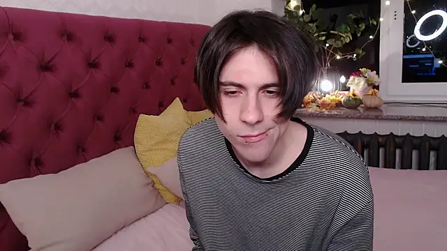 Ellis Rin online show from 22, 11, 2025