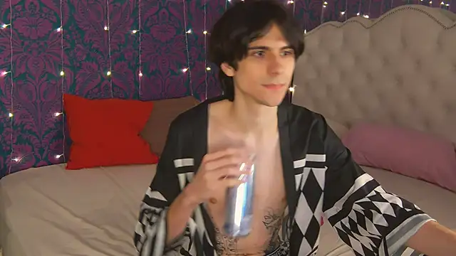 Ellis Rin online show from 27, 10, 2025