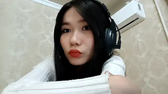 YukiShaapan online show from 9, 10, 2025