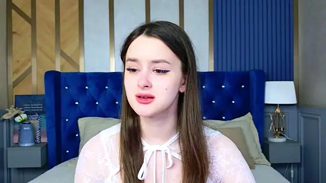 EvaSwen online show from 2, 4, 2026