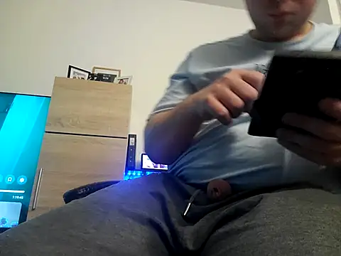 stivi2526 online show from 13, 11, 2025