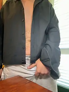 cazzo18cm3 online show from 3, 10, 2025