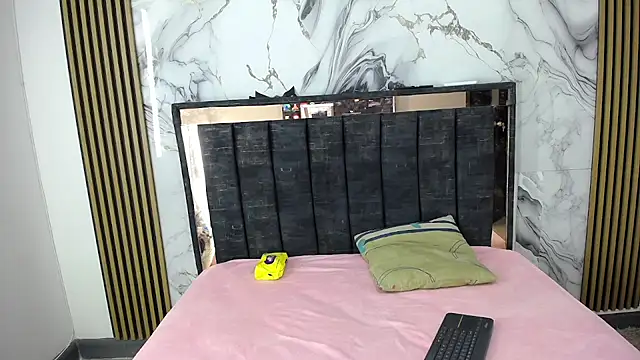 genesis and alex online show from 24, 2, 2026