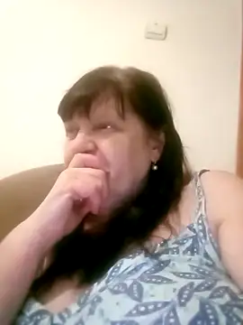 Apeesynka55211 online show from 4, 4, 2026