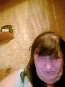 Apeesynka55211 online show from 2, 6, 2026