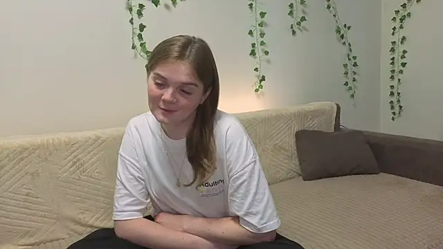 AddieRozo online show from 6, 10, 2025