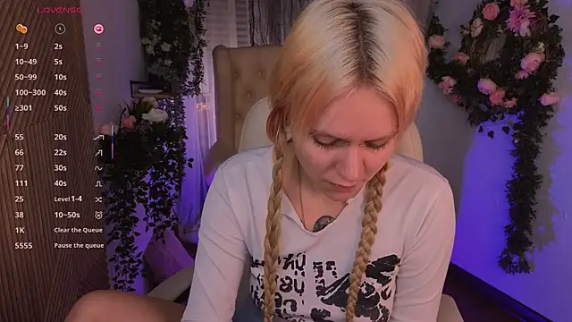 kitten murray  online show from 9, 11, 2025