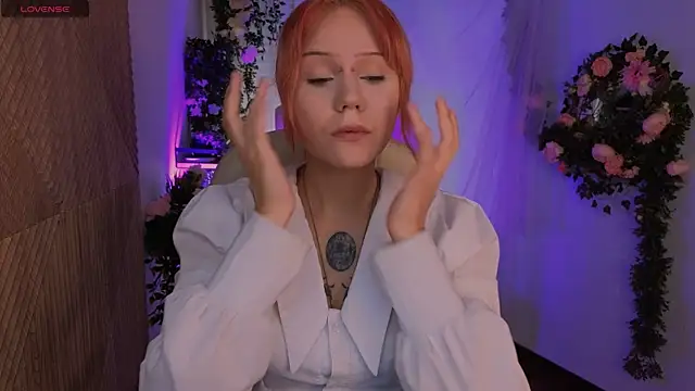 kitten murray  online show from 13, 10, 2025