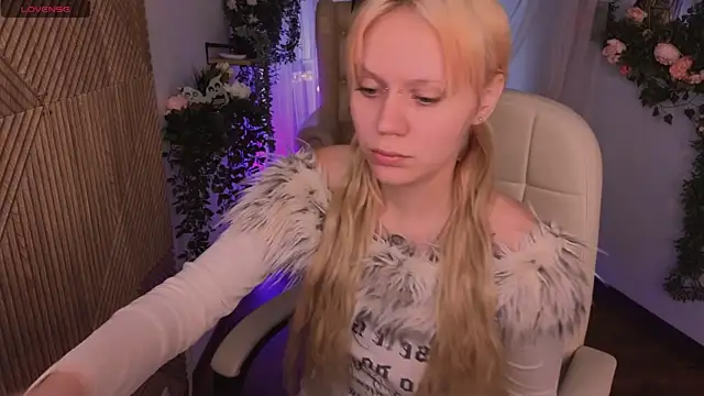 kitten murray  online show from 7, 11, 2025