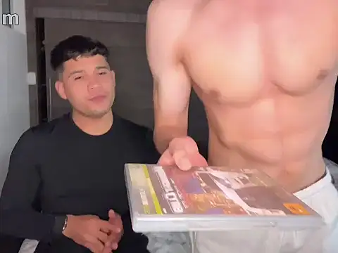 strongManLatino online show from 5, 3, 2026