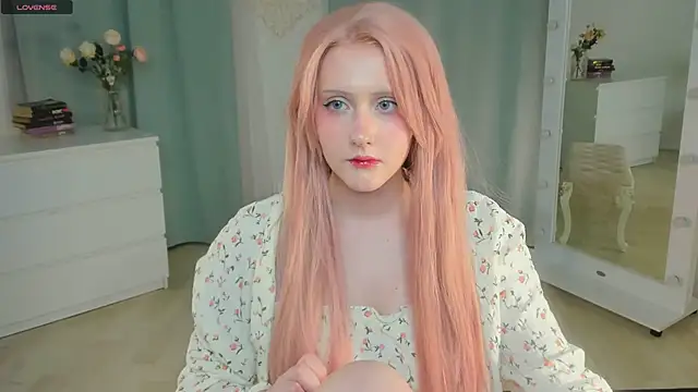 DelilahTaylor online show from 13, 6, 2026