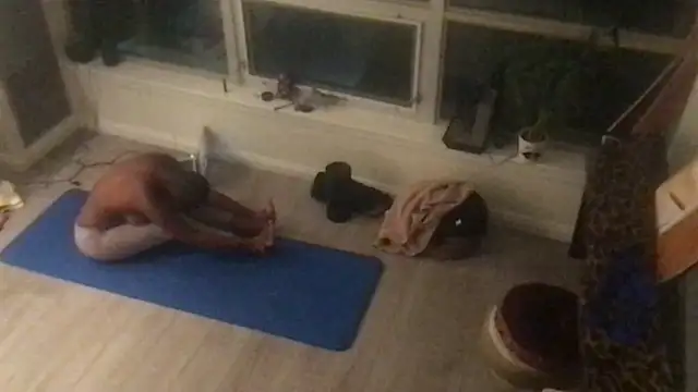 tia   fox online show from 29, 10, 2025