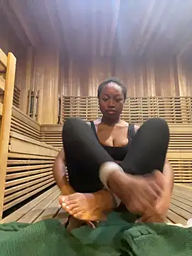 tia   fox online show from 10, 2, 2026