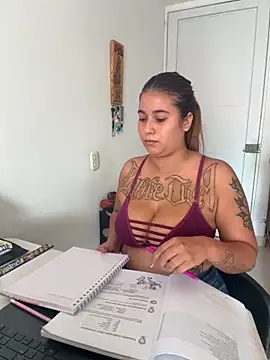 violeticafox online show from 6, 10, 2025