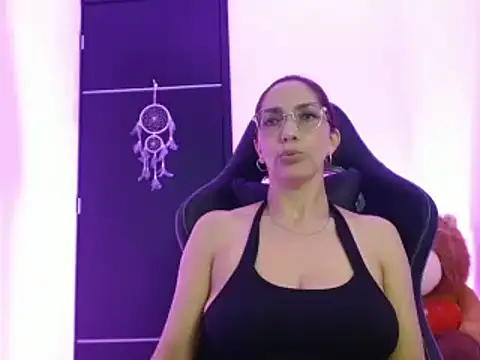 Angel blackhot online show from 1, 3, 2026