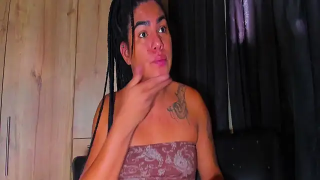 RobertaxGutierrez online show from 11, 4, 2026