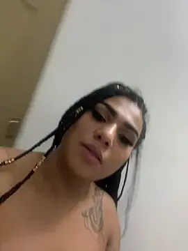 RobertaxGutierrez online show from 8, 3, 2026