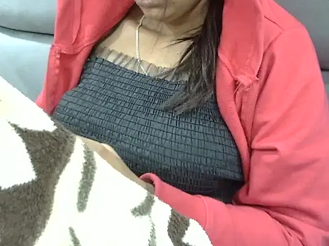 SEXY DOLL88 online show from 6, 1, 2026