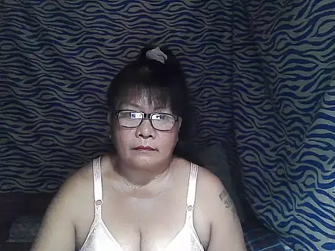 Snapshot of joy_cute chatting on 3, 12, 2025 joy cute online show from 3, 12, 2025