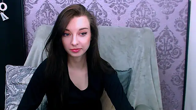 Snapshot of DominantLuna chatting on 18, 5, 2026 DominantLuna online show from 18, 5, 2026