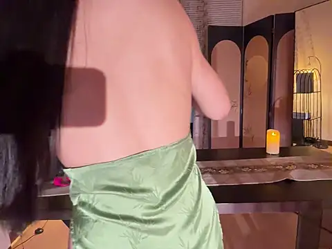 xiaowan x online show from 2, 11, 2025