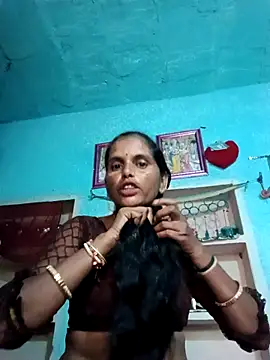 Mohni cute online show from 6, 10, 2025