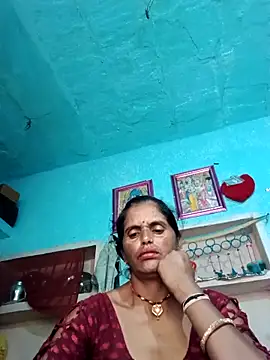 Mohni cute online show from 5, 10, 2025