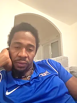 cracha online show from 24, 10, 2025