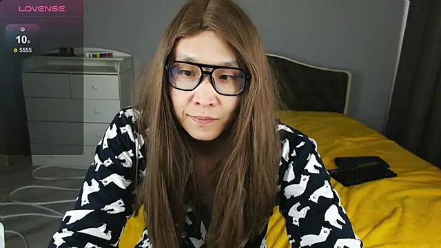 KaiChicken online show from 20, 4, 2026