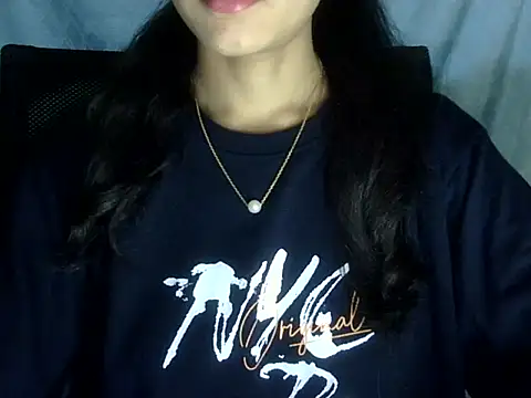Snapshot of Shazi_1 chatting on 11, 7, 2026 Shazi 1 online show from 11, 7, 2026