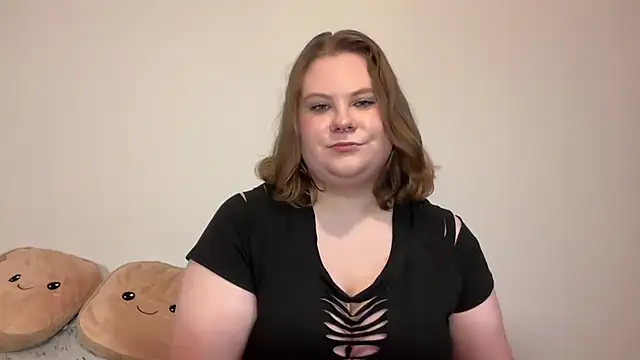 Snapshot of BriannaFlirty chatting on 2, 11, 2025 BriannaFlirty online show from 2, 11, 2025