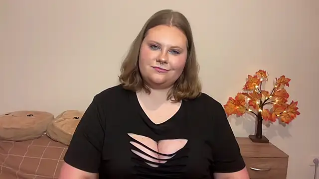 Snapshot of BriannaFlirty chatting on 16, 11, 2025 BriannaFlirty online show from 16, 11, 2025