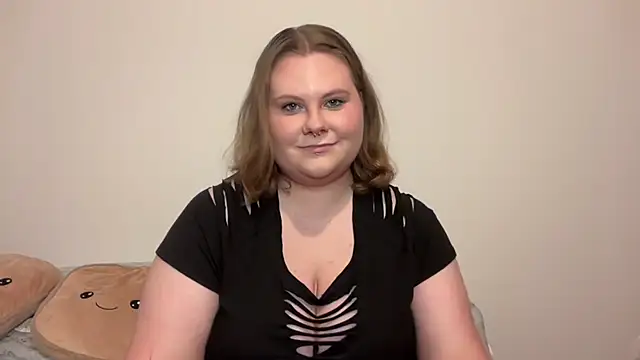 Snapshot of BriannaFlirty chatting on 2, 11, 2025 BriannaFlirty online show from 2, 11, 2025