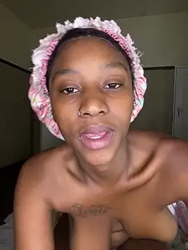 Snapshot of Sirah1 chatting on 6, 2, 2026 Sirah1 online show from 6, 2, 2026