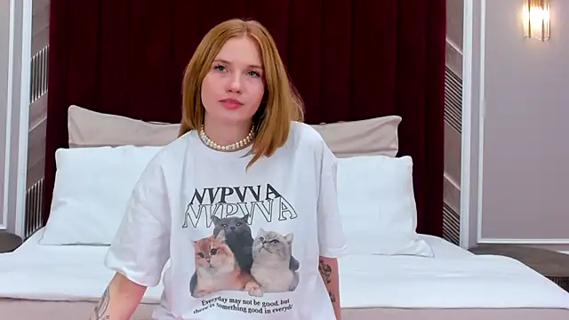 MelissaLiss online show from 4, 10, 2025